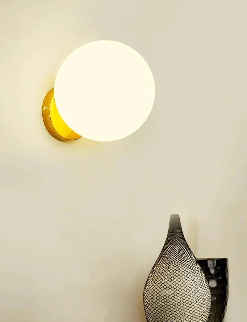 Tip of The Tongue wandlamp