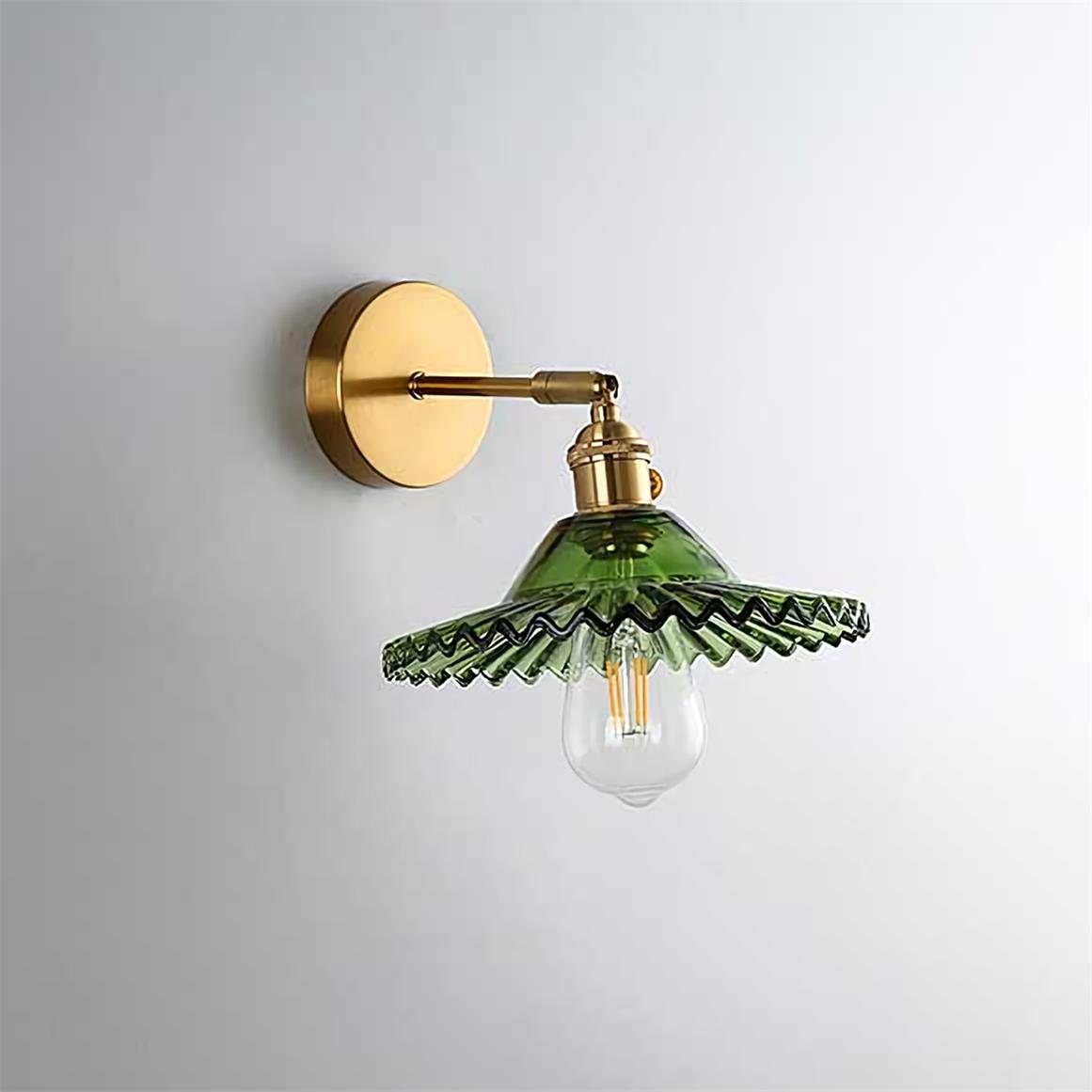 Noordse glazen wandlamp