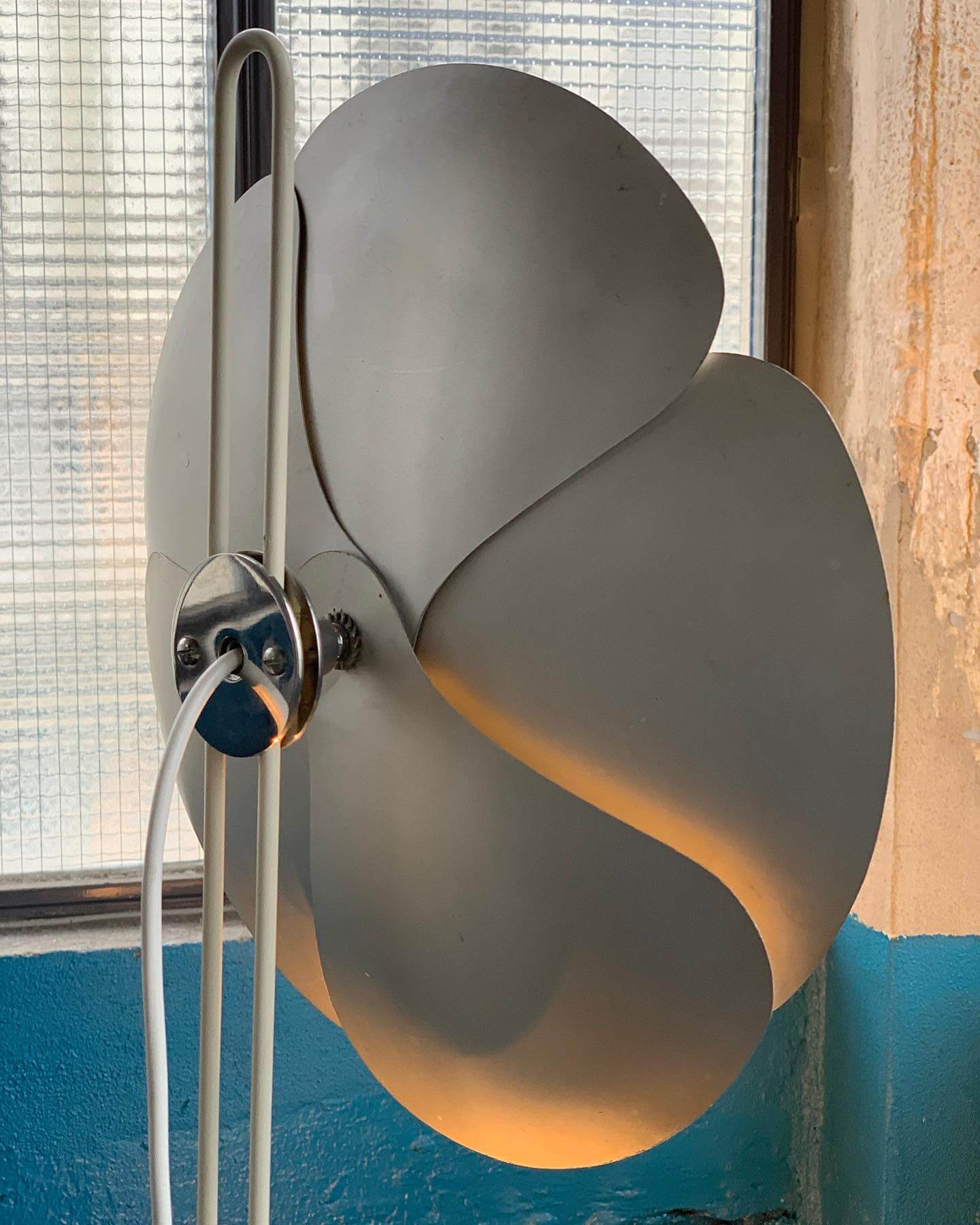 2093 Vloerlamp