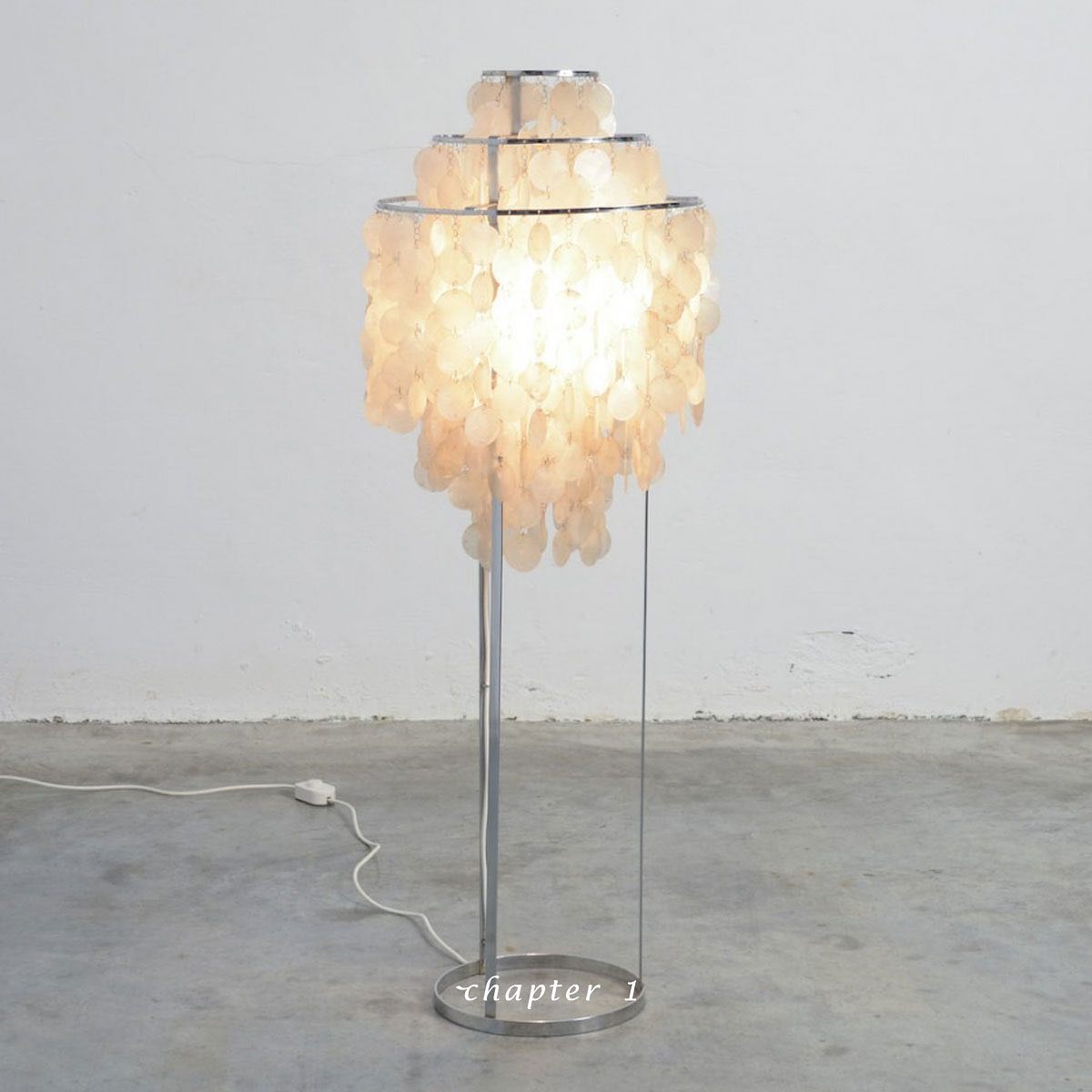 Vintage schelpenvloerlamp
