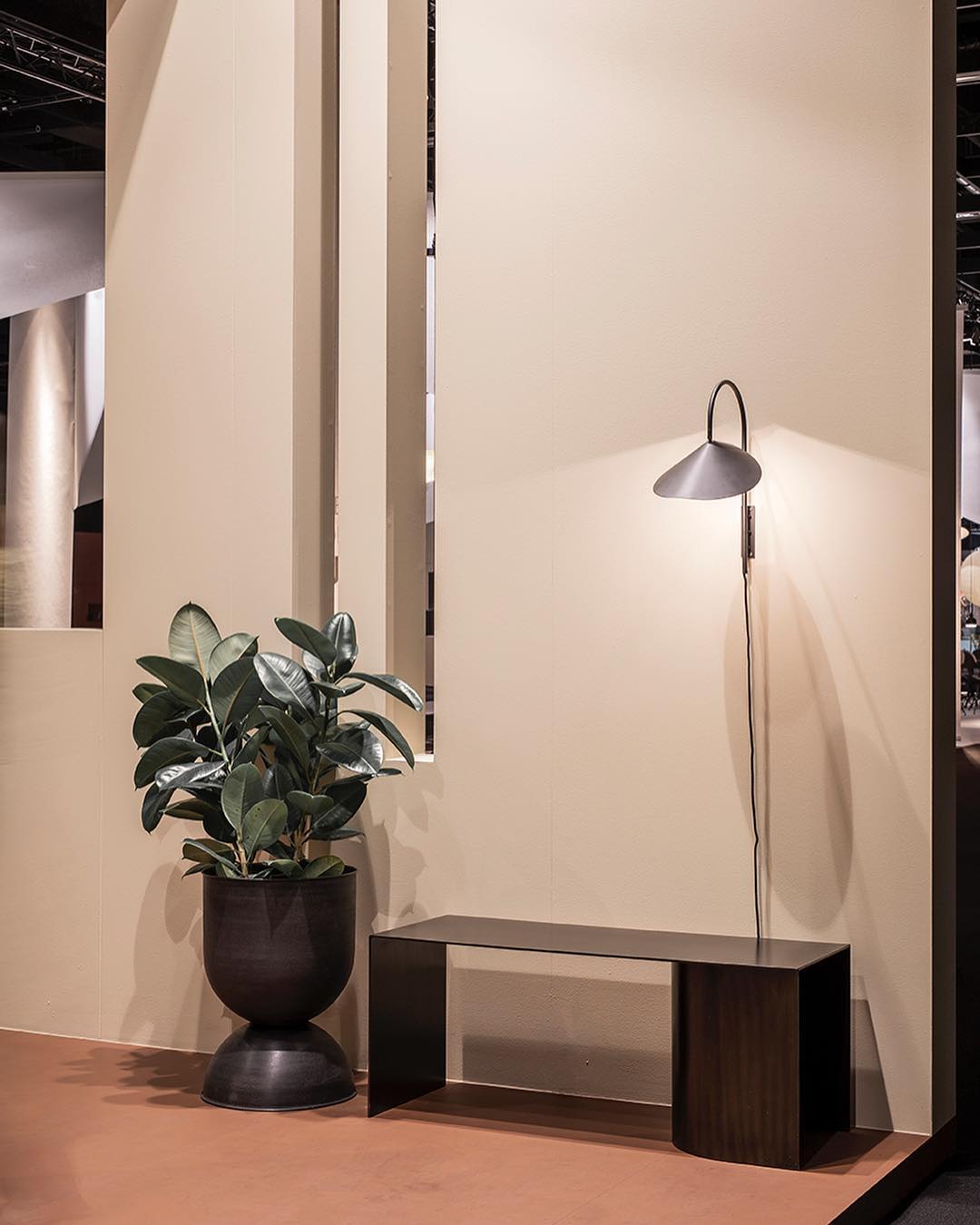 Aronskelk wandlamp