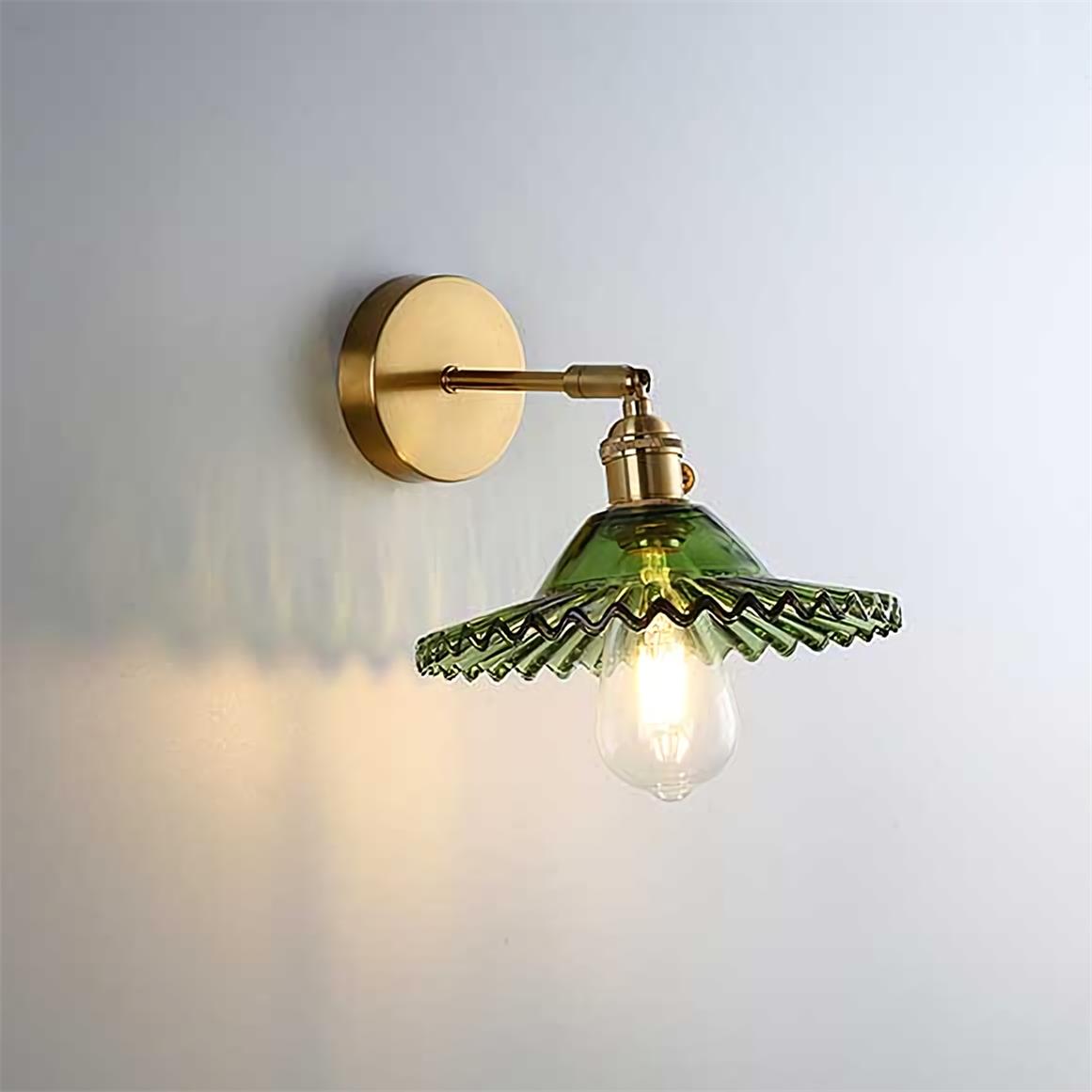 Noordse glazen wandlamp