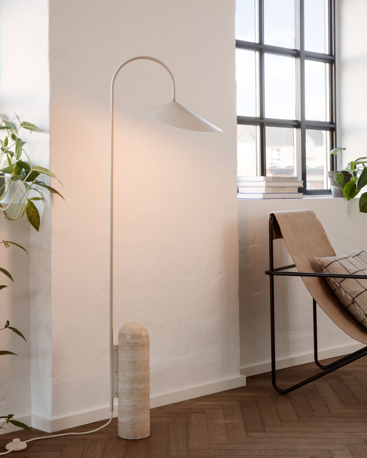 Aronskelk vloerlamp
