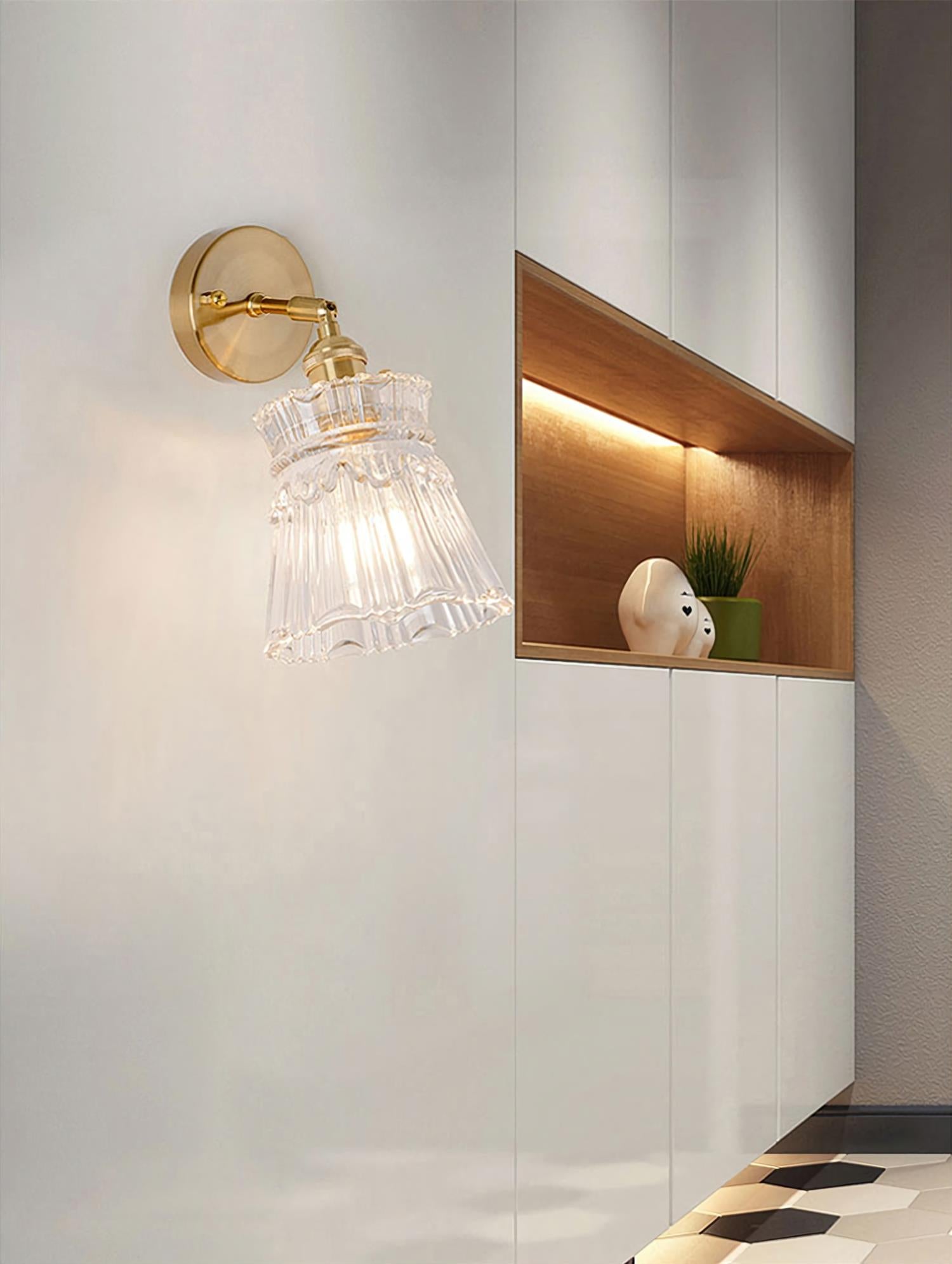 Noordse glazen wandlamp