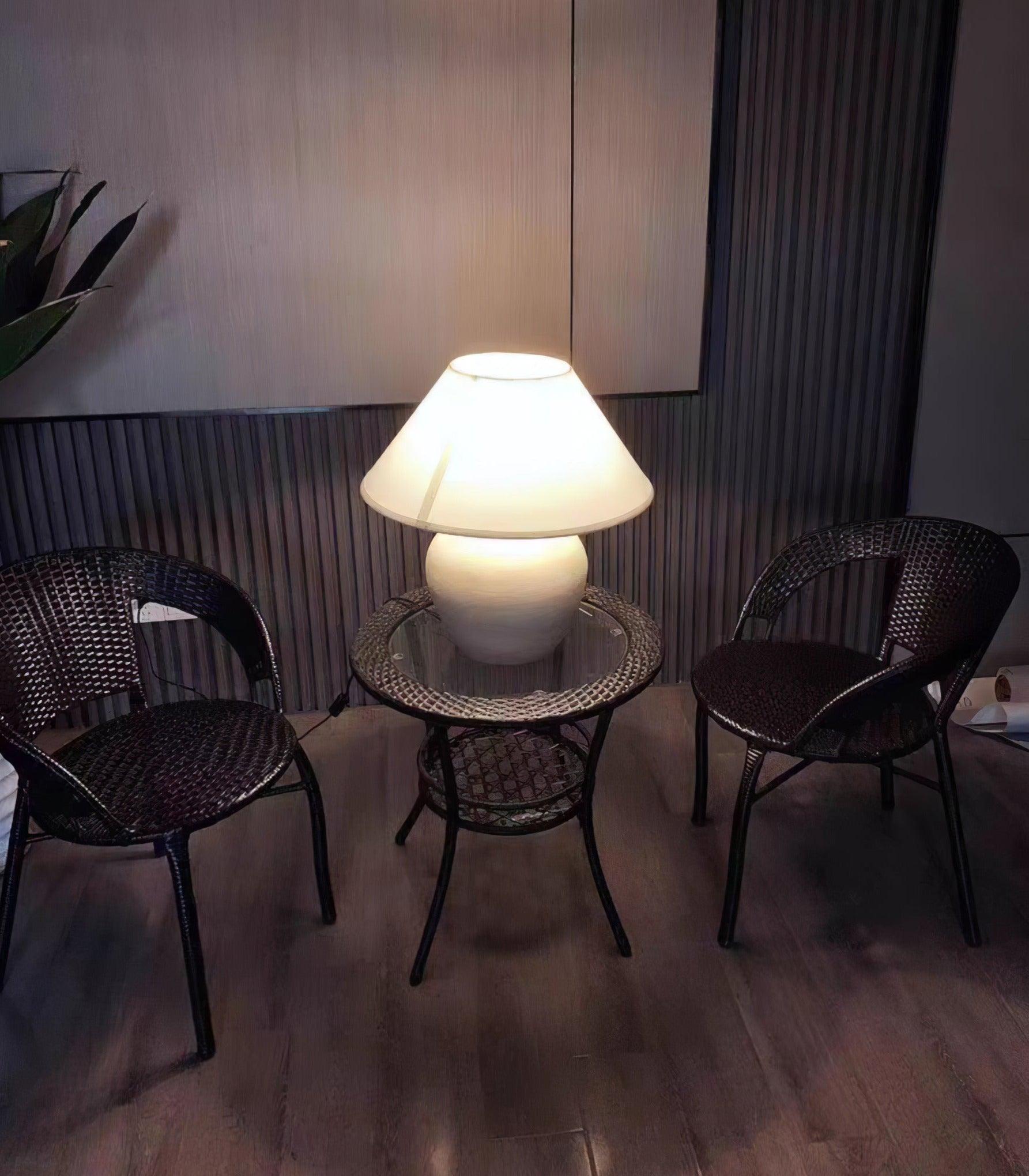 Black Mud Table Lamp