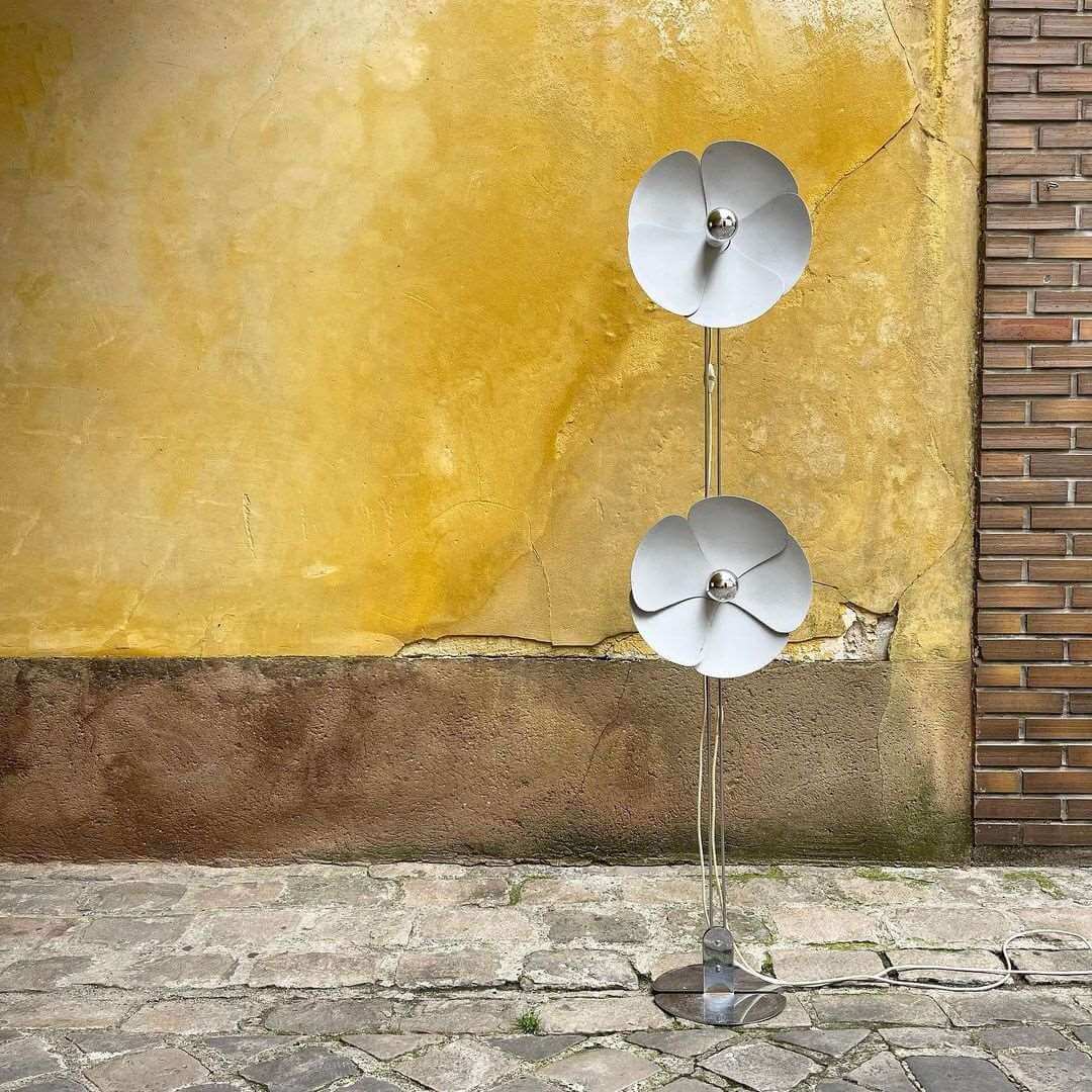 2093 Vloerlamp