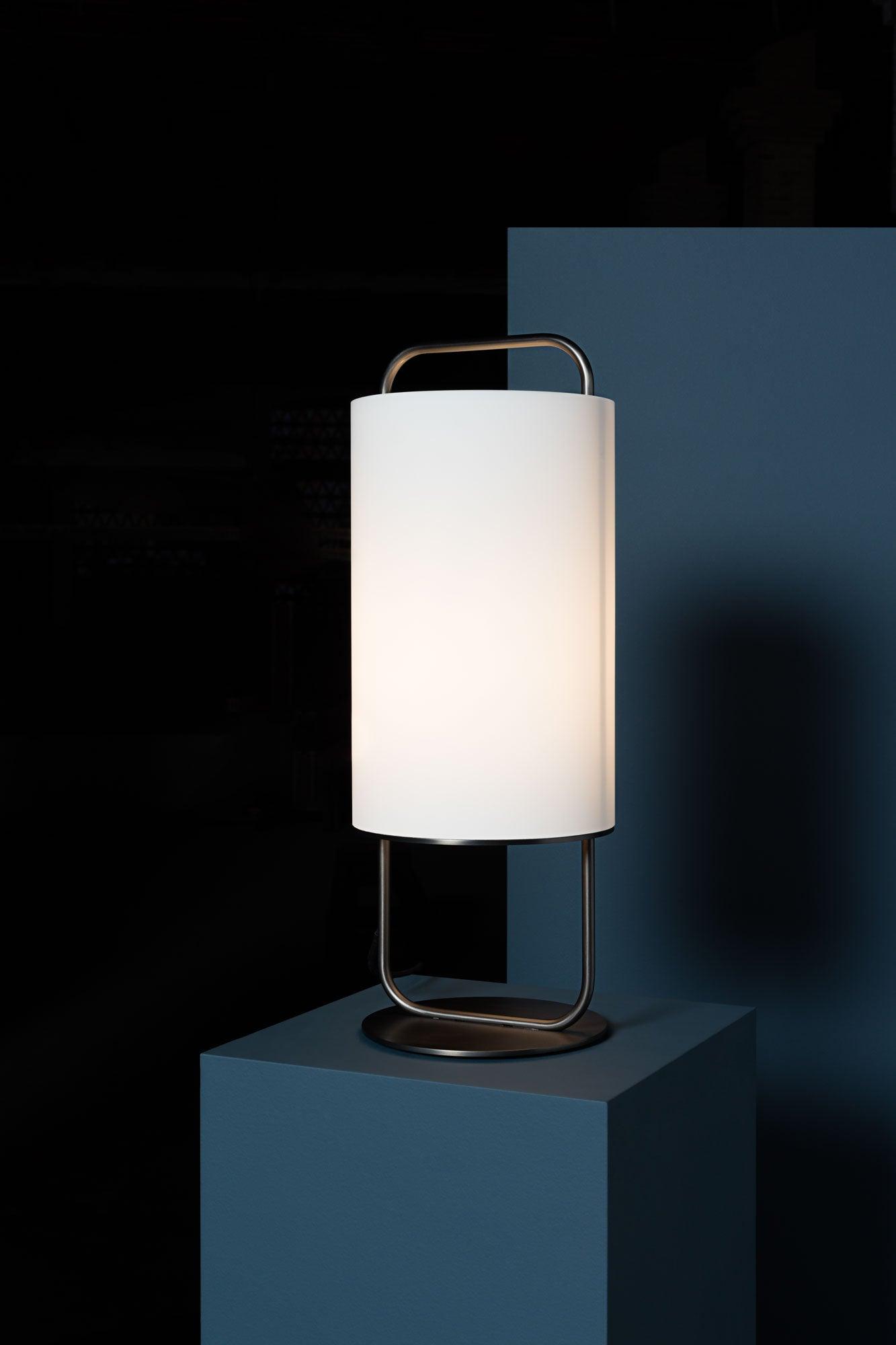 Alistair Table lamp