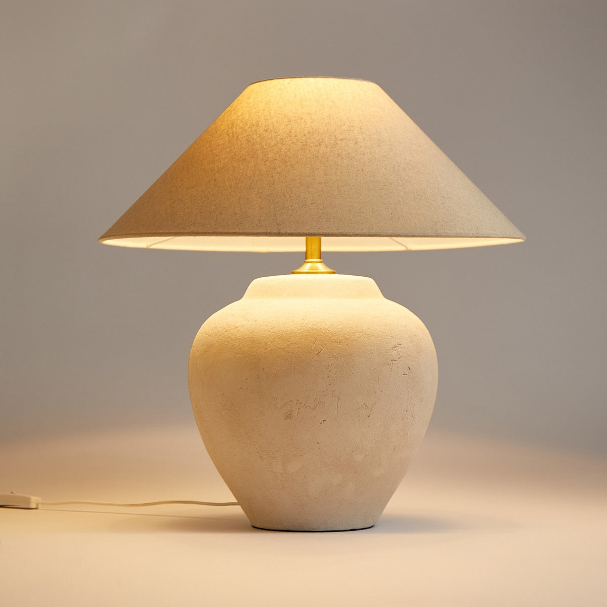 Black Mud Table Lamp