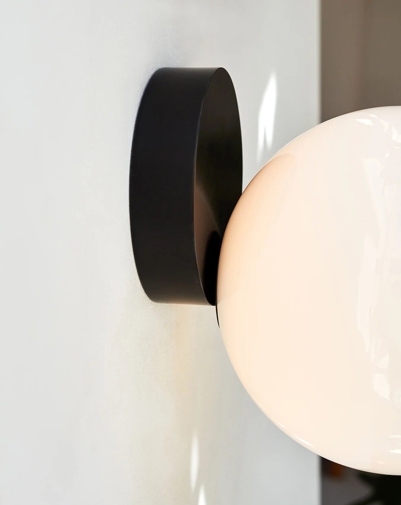 Tip of The Tongue wandlamp
