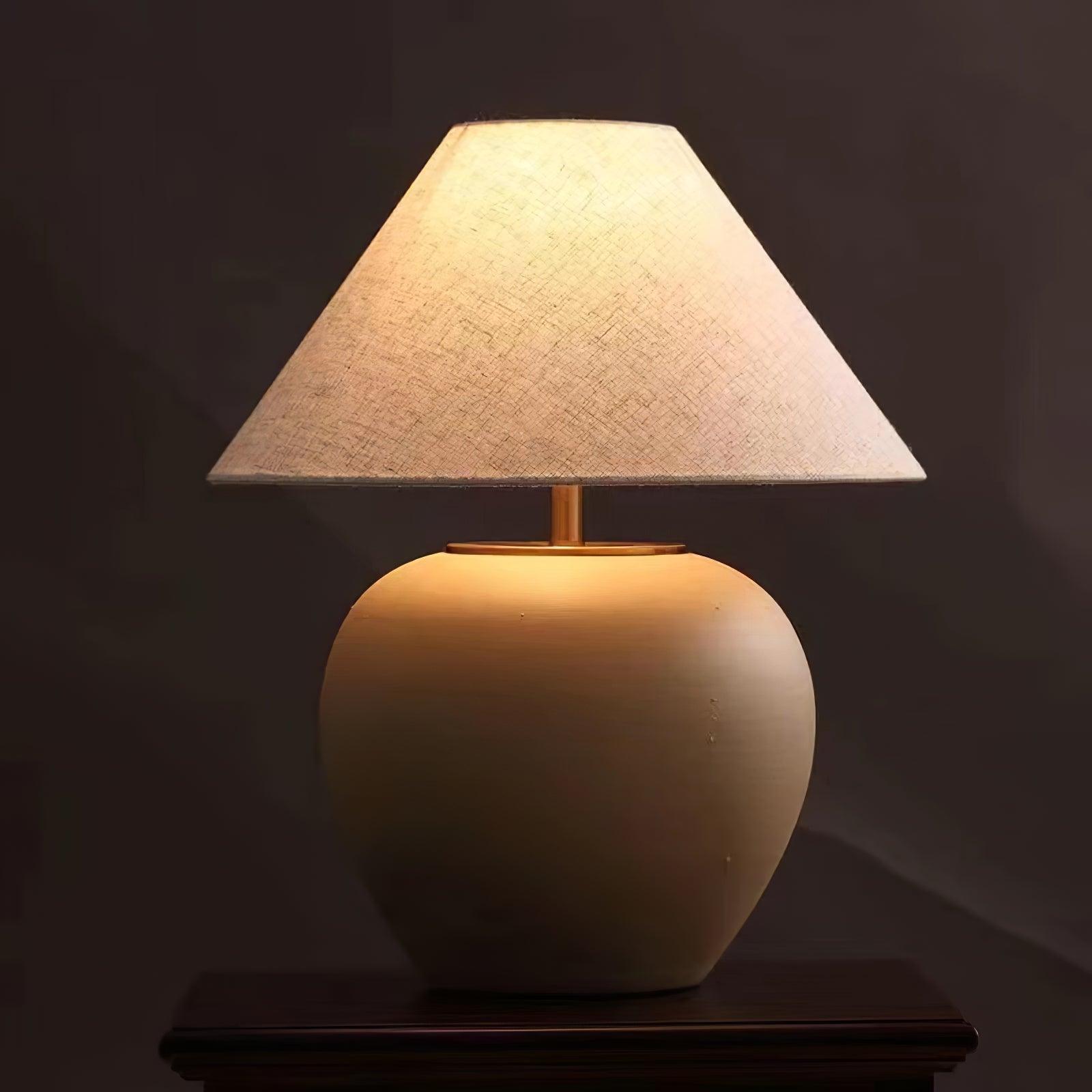 Black Mud Table Lamp