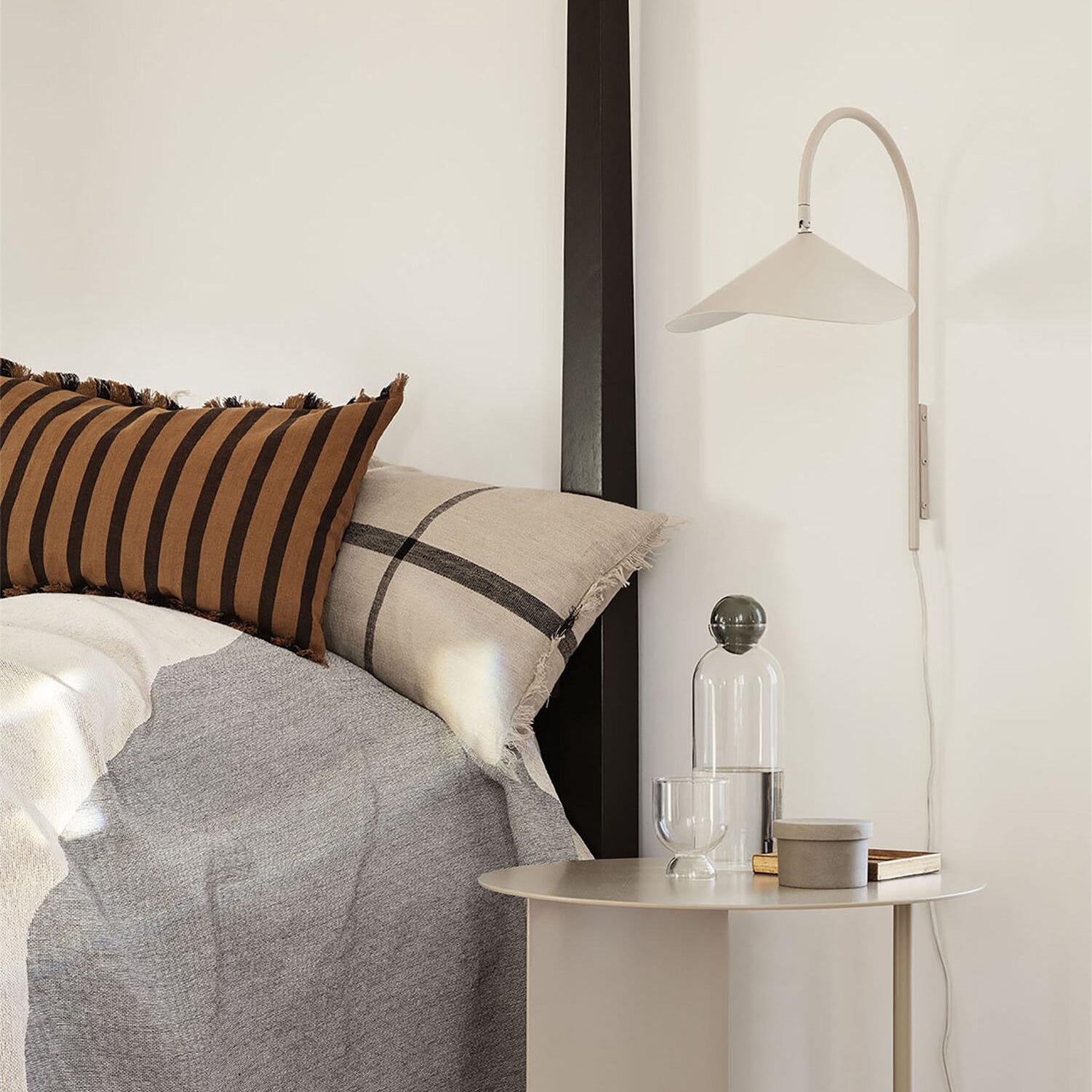 Aronskelk wandlamp