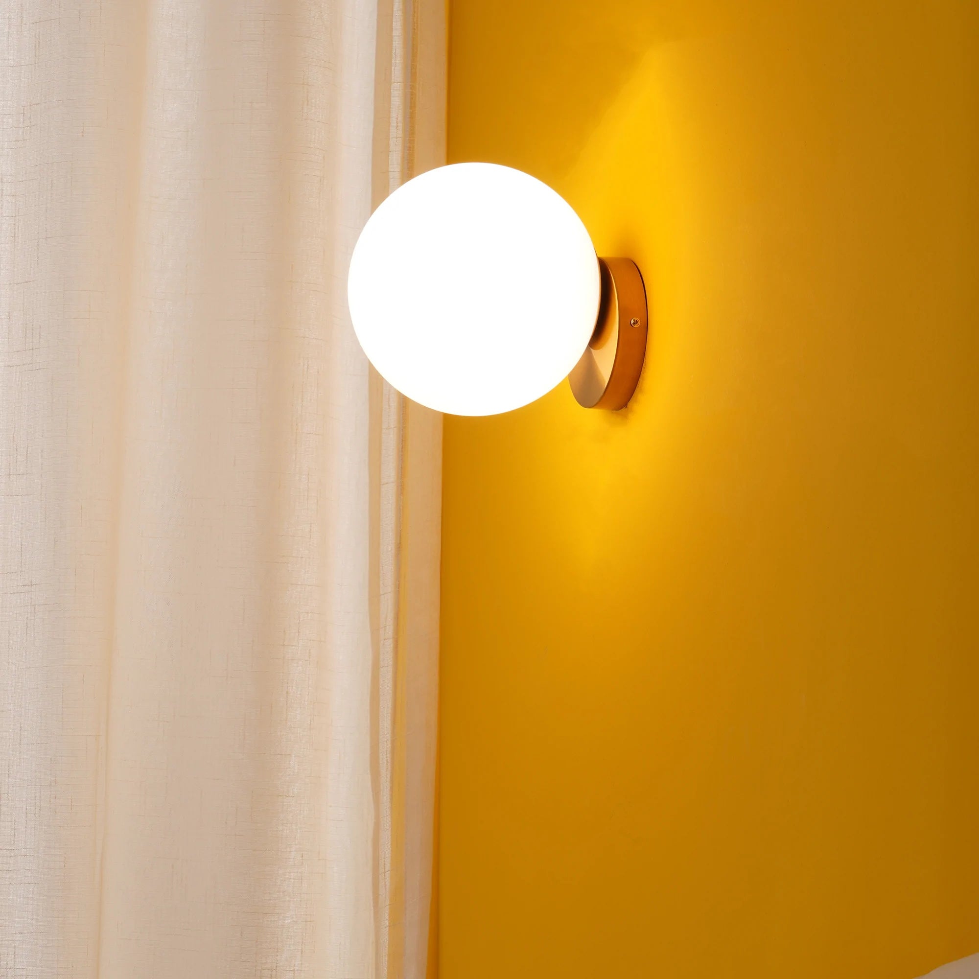 Tip of The Tongue wandlamp