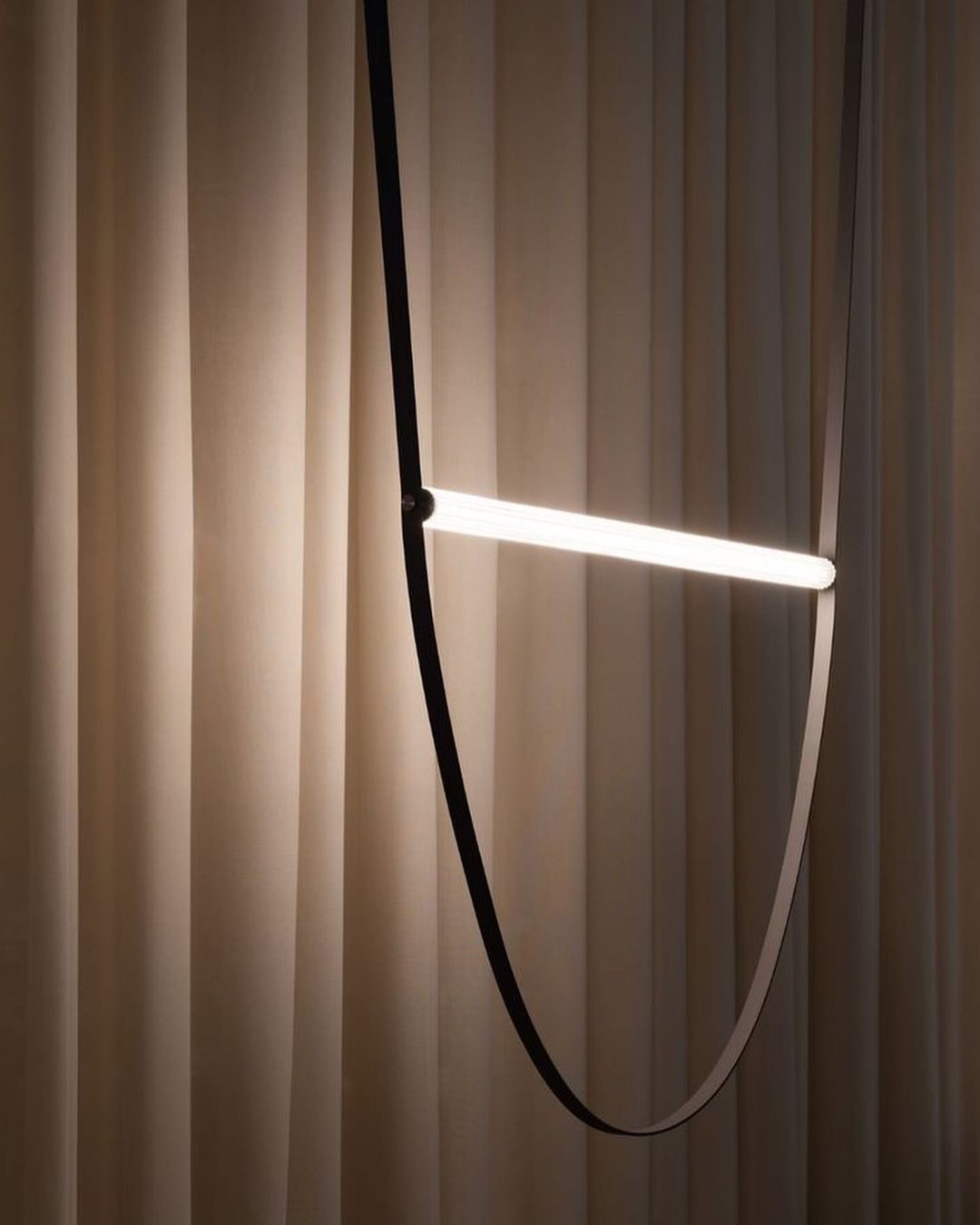 Wireline Pendant Light
