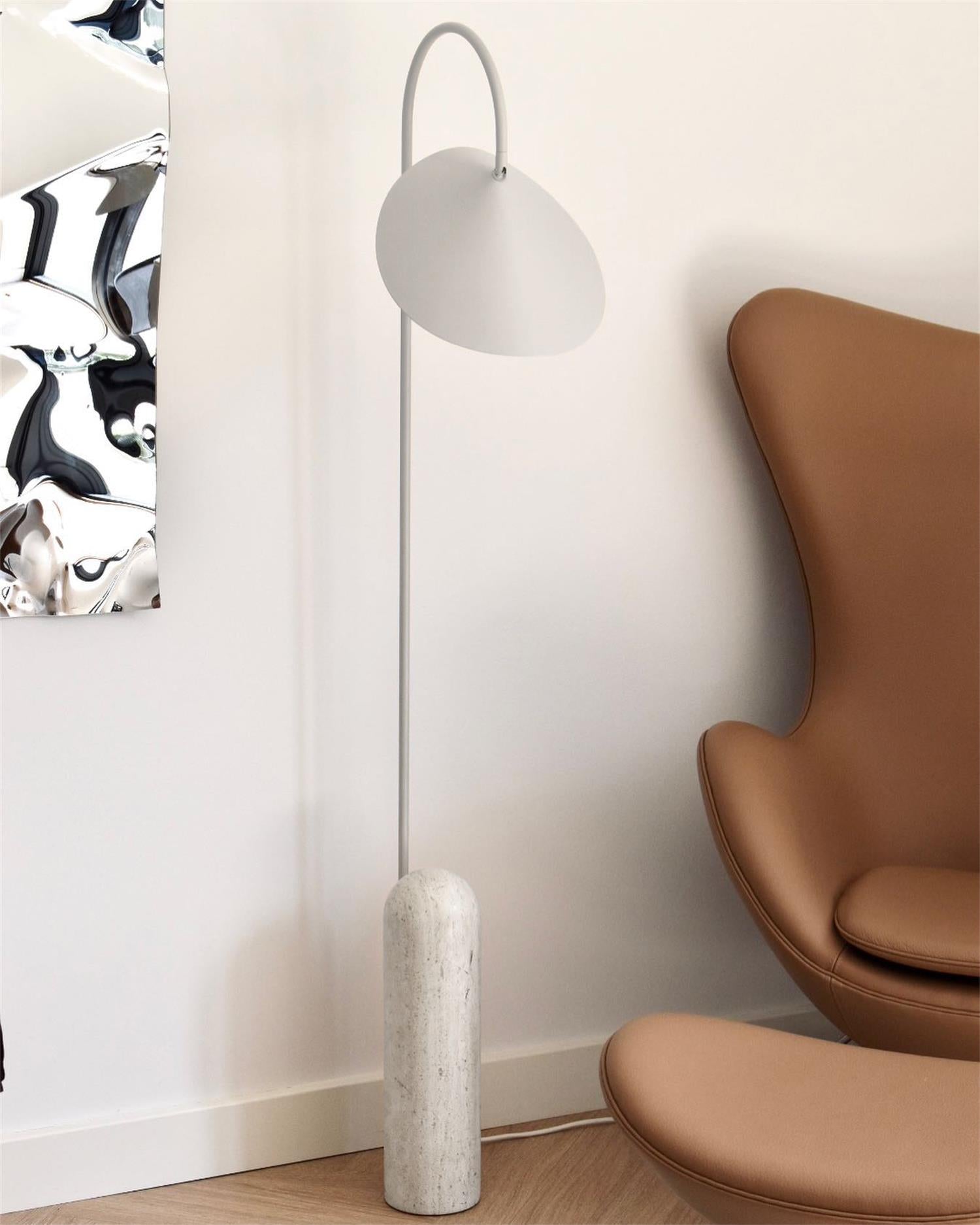 Aronskelk vloerlamp