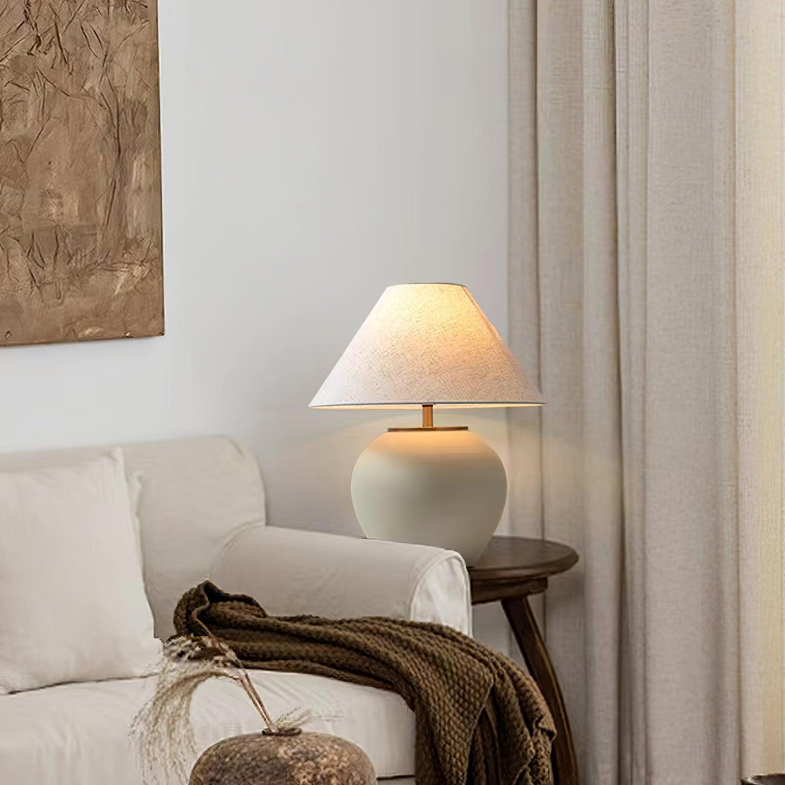 Black Mud Table Lamp