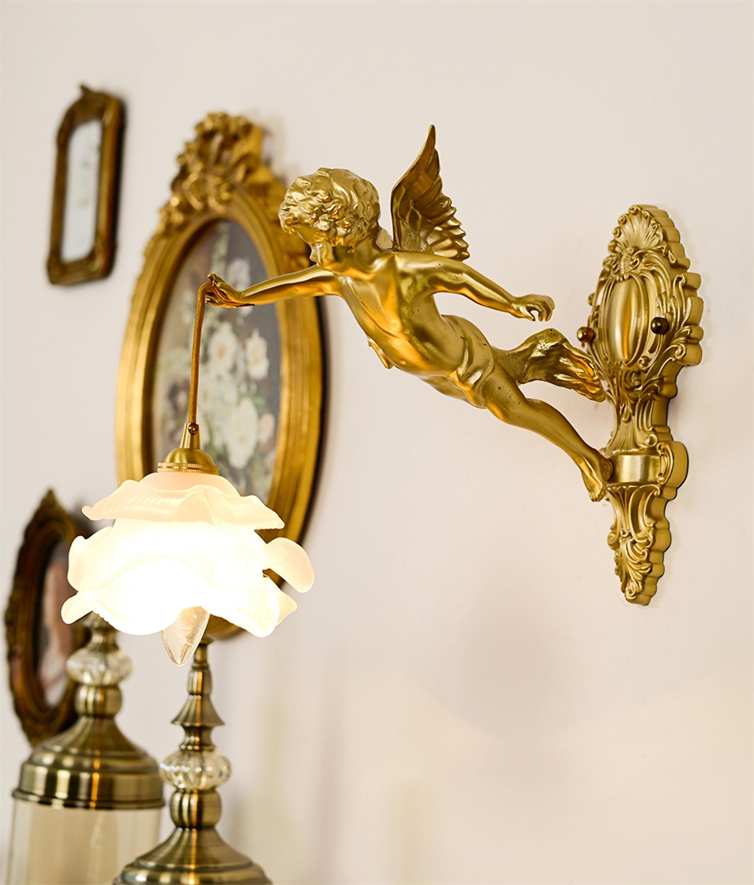 Engel wandlamp